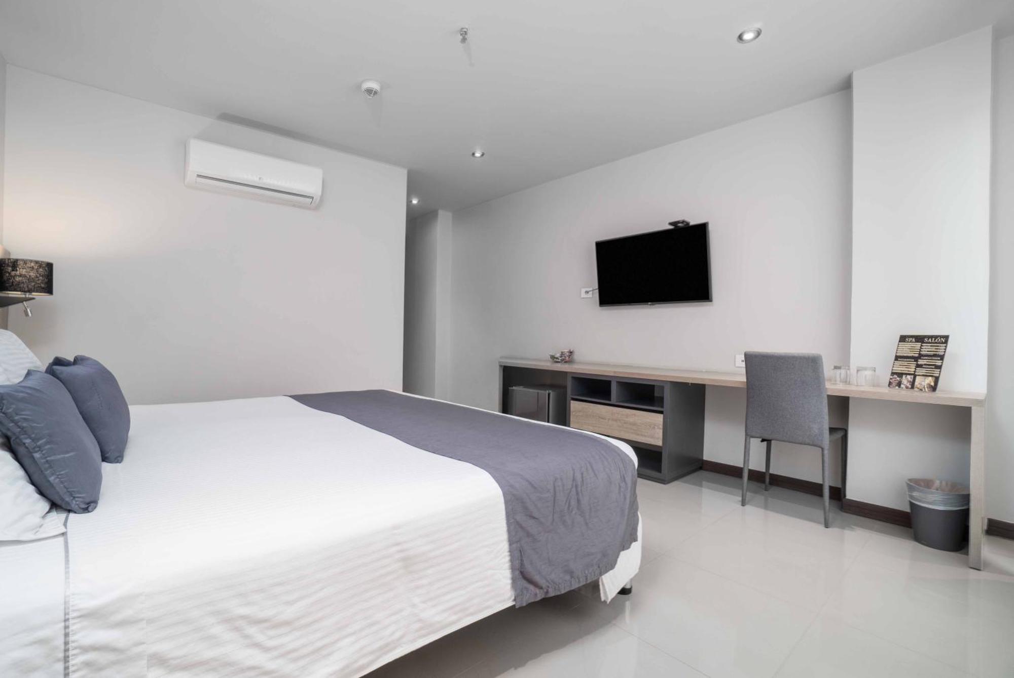 Hotel Plaza Del Lili Cali Dış mekan fotoğraf